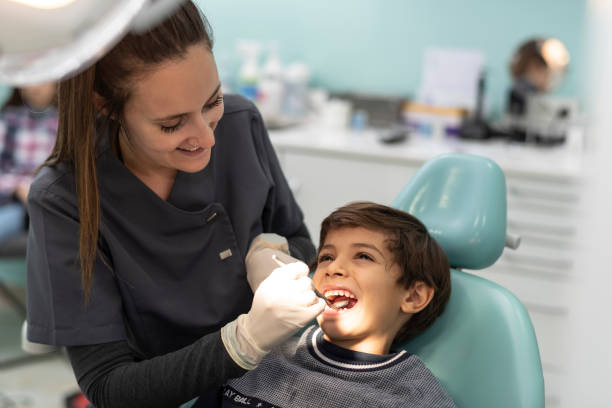 Best Emergency Dental Extractions in Howards Grove, WI