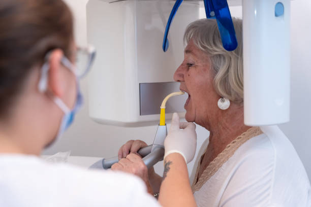 Best Pediatric Emergency Dentist in Howards Grove, WI